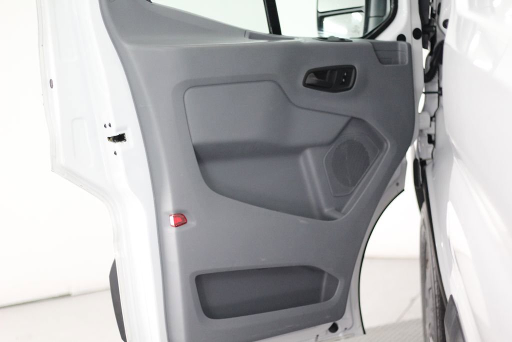 Used 2018 Ford Transit 350 148 Medium Roof RWD image 29