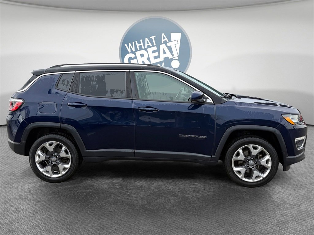 Used 2018 Jeep Compass Limited image 2