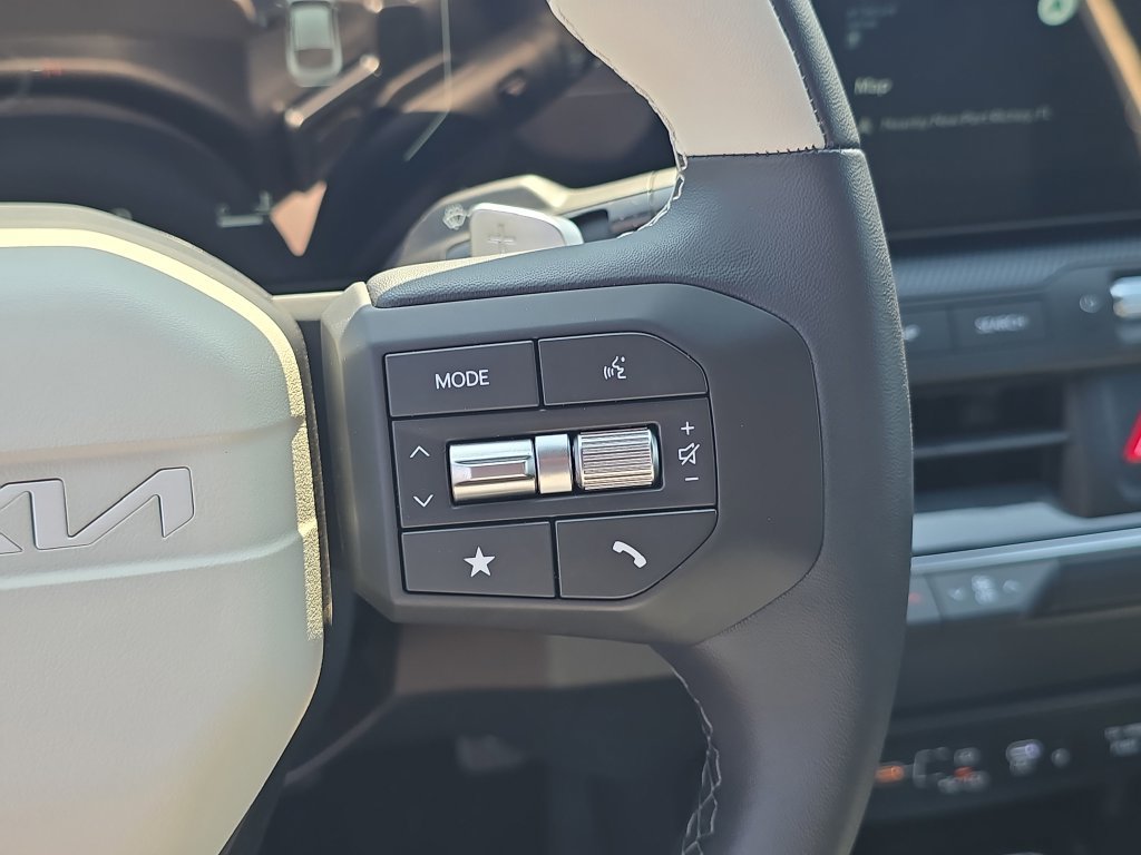 New 2026 Kia K4 GT-Line w/ GT-Line Premium Package FWD image 32