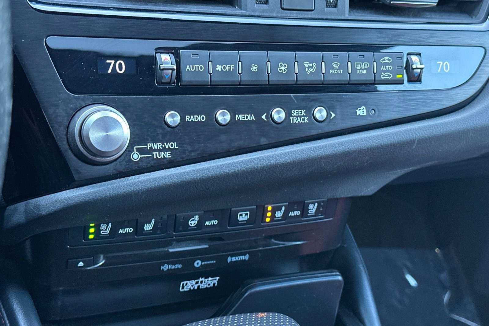 Certified 2022 Lexus ES 350 F Sport FWD image 19