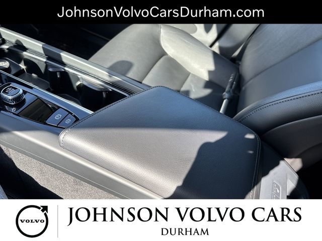 Used 2023 Volvo XC60 B5 Core w/ Climate Package image 23