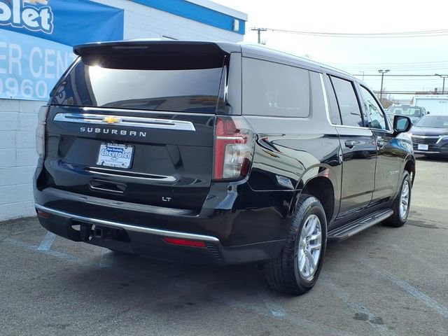 Used 2023 Chevrolet Suburban LT image 6