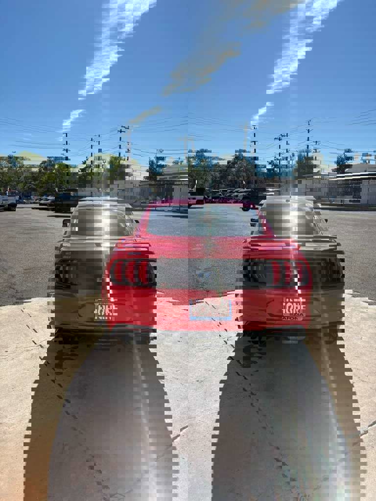 Used 2018 Ford Mustang GT Premium w/ GT Performance Package image 5