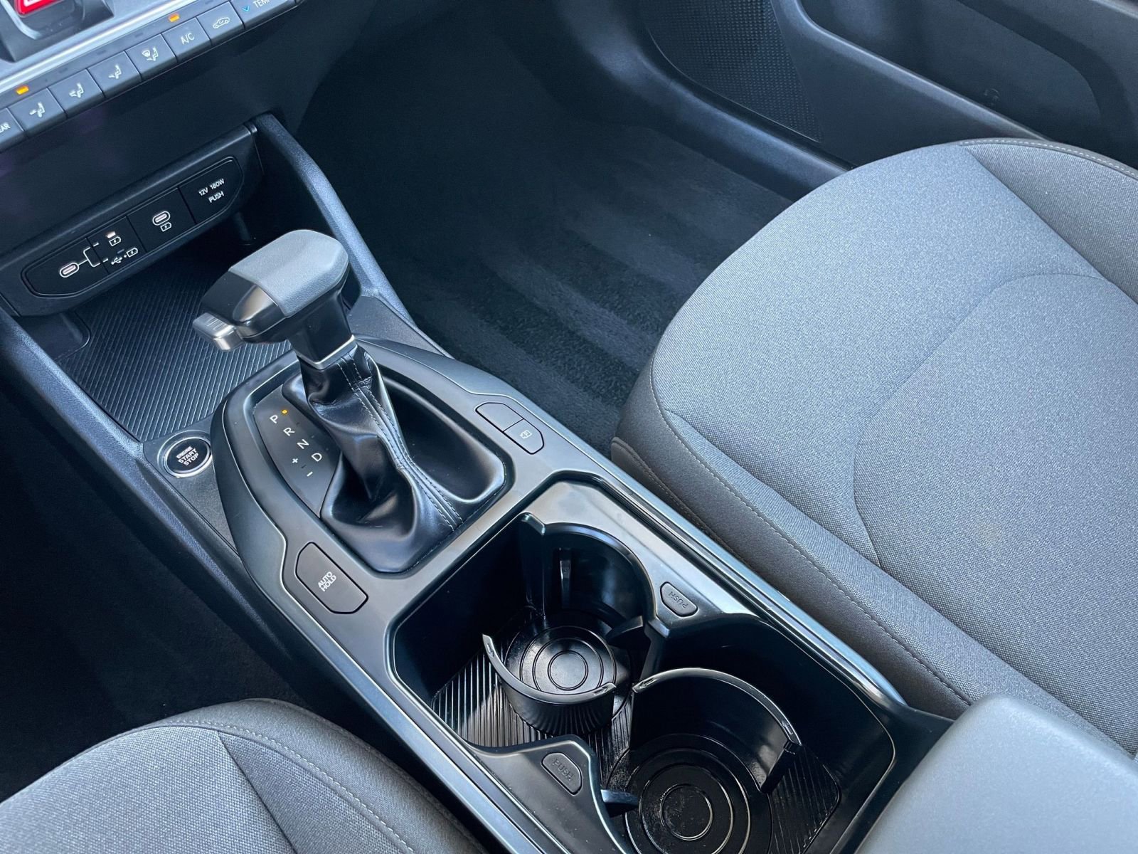 Used 2025 Kia K4 LXS image 41