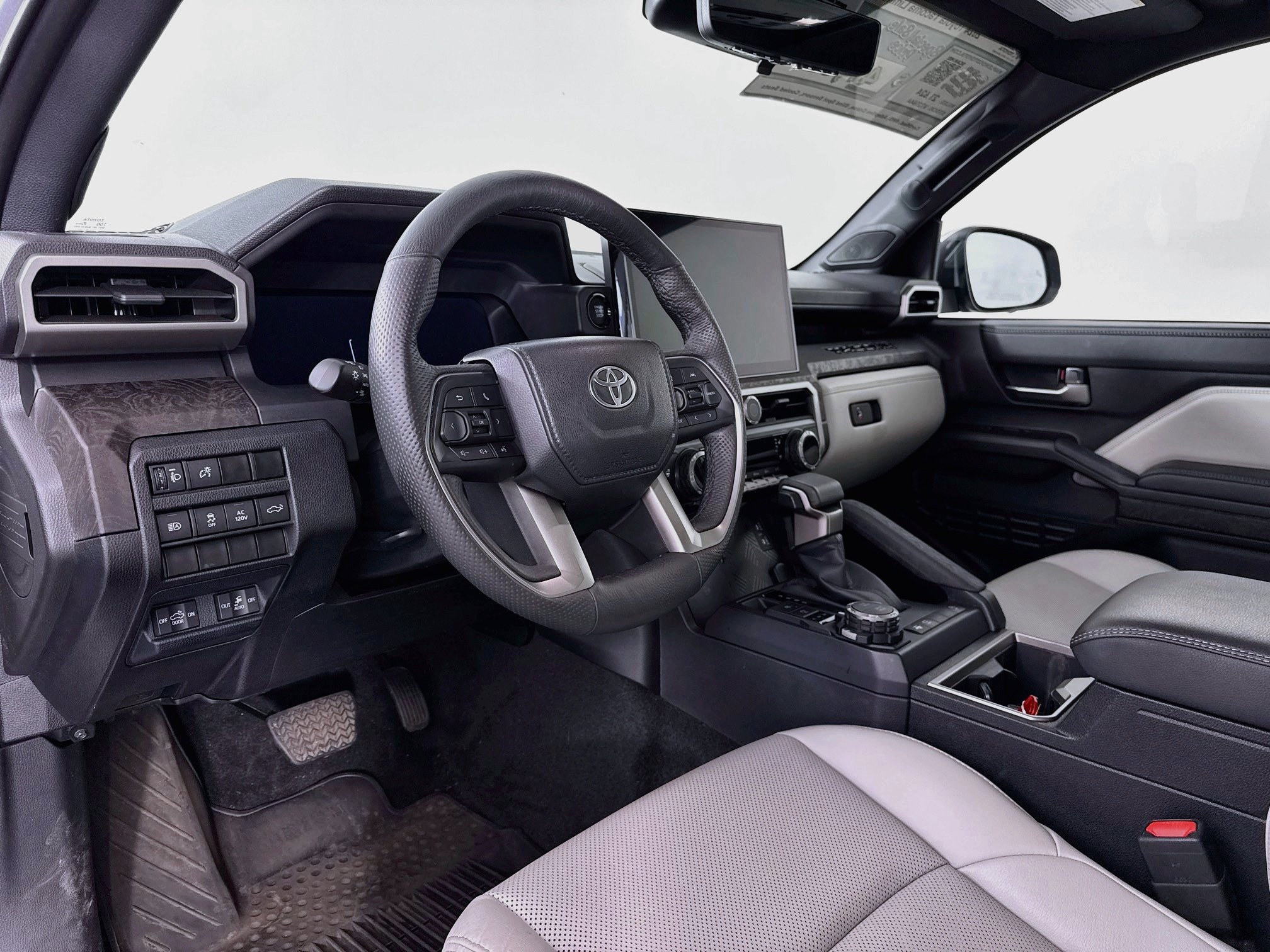 Certified 2024 Toyota Tacoma Limited w/ Limited Package (LT) AWD/4WD image 9