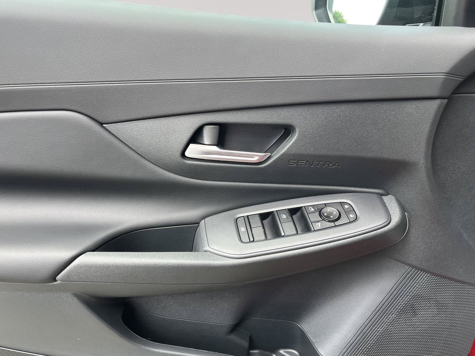 New 2026 Nissan Sentra SV w/ Floor Mat Package FWD image 22