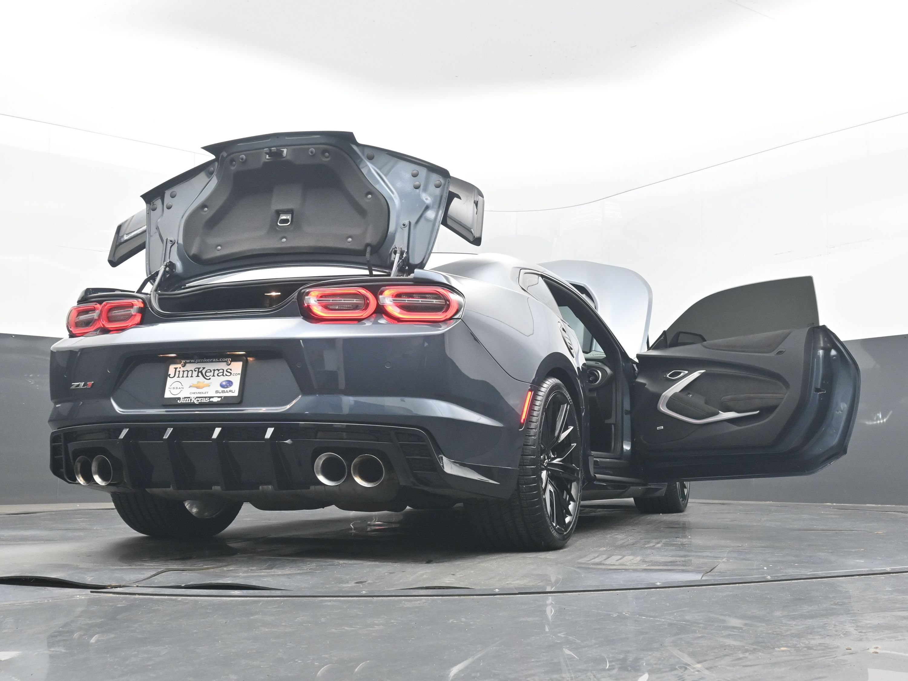 Used 2021 Chevrolet Camaro ZL1 w/ LPO, ZL1 Protection Package RWD image 44