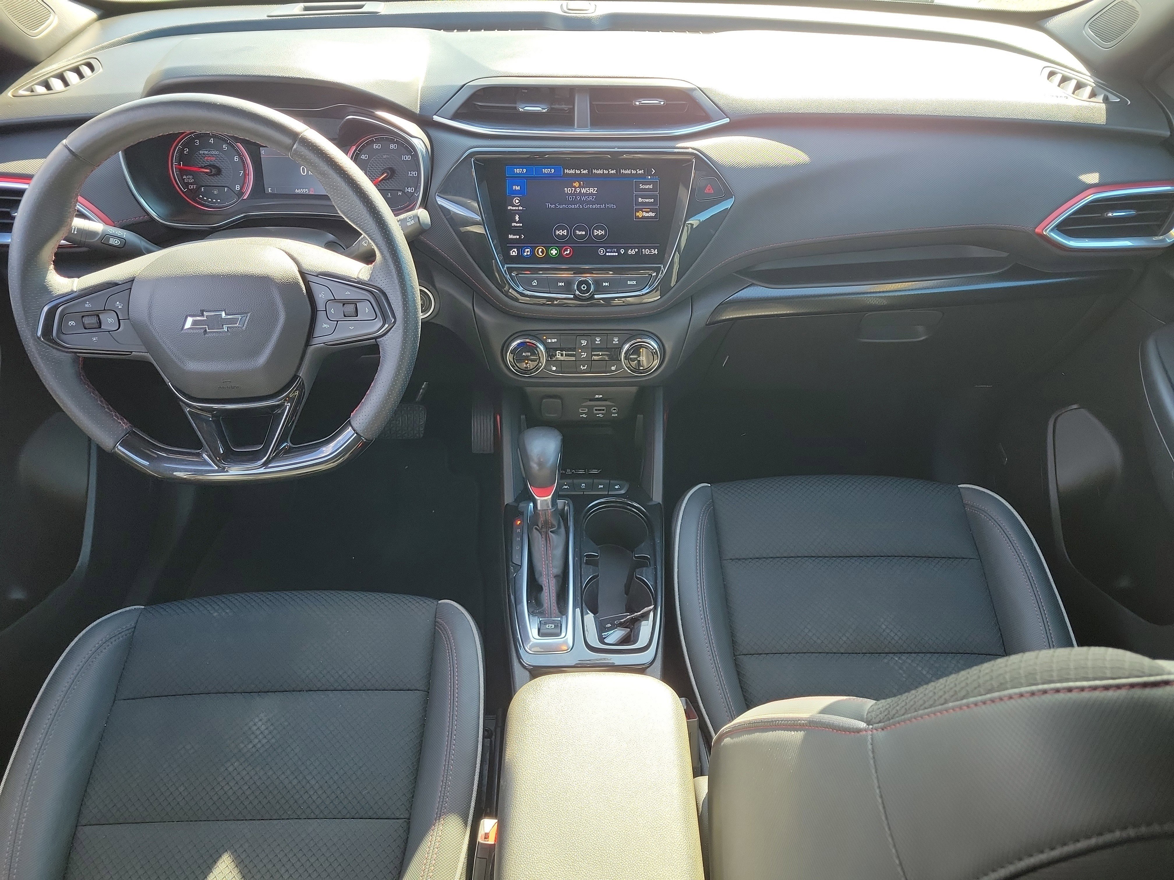 Used 2021 Chevrolet TrailBlazer RS w/ Technology Package image 15