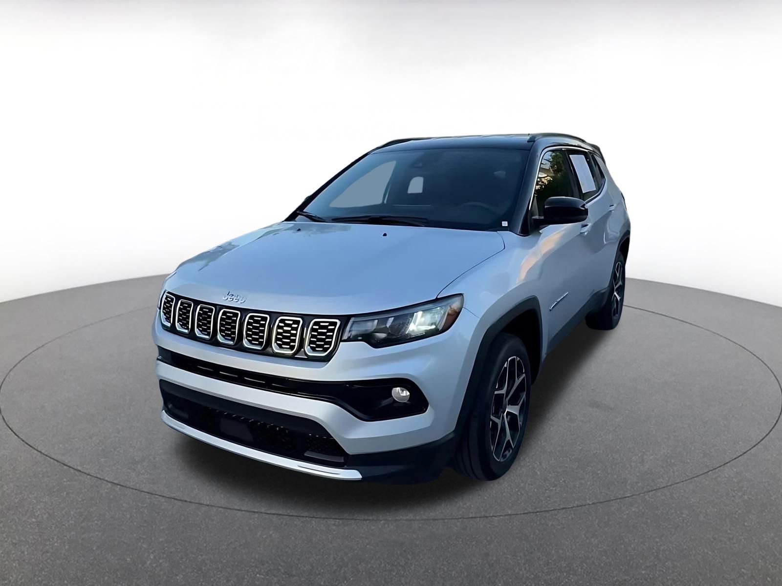 Used 2025 Jeep Compass Limited AWD/4WD image 8