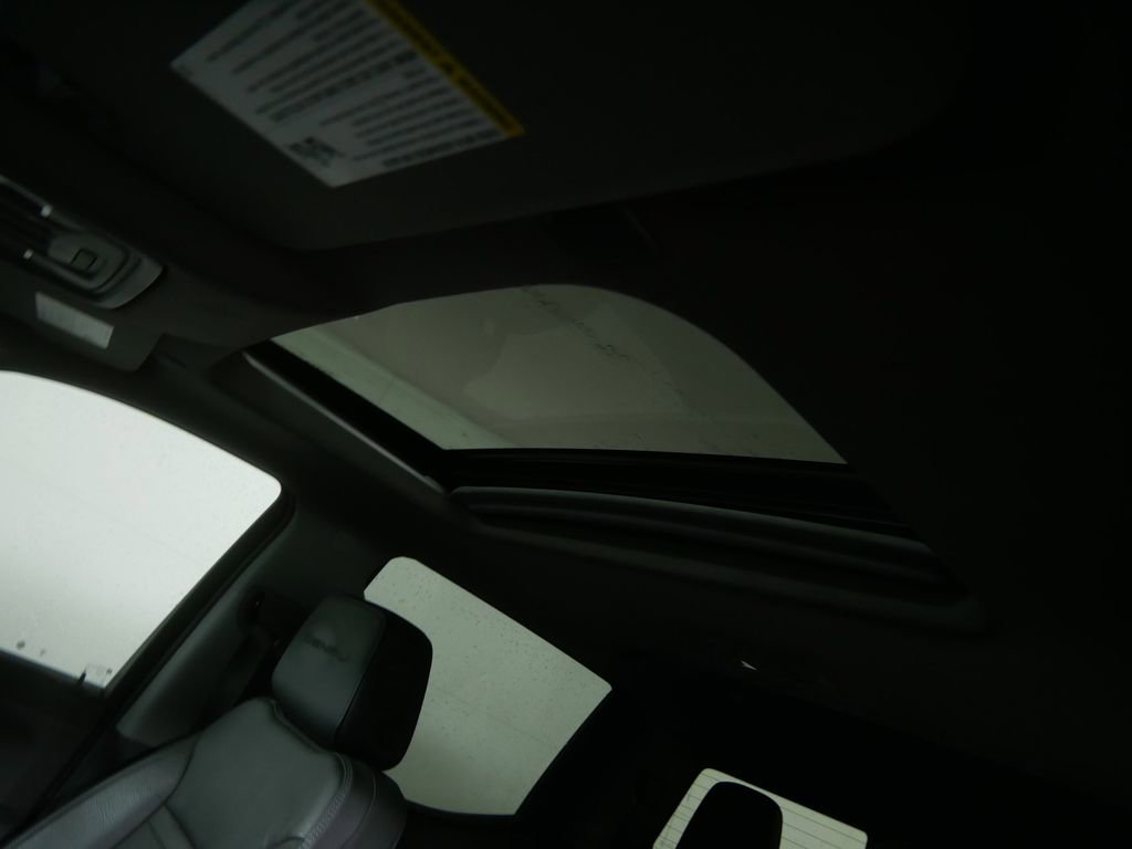 Used 2020 GMC Sierra 1500 Denali w/ Denali Ultimate Package image 16