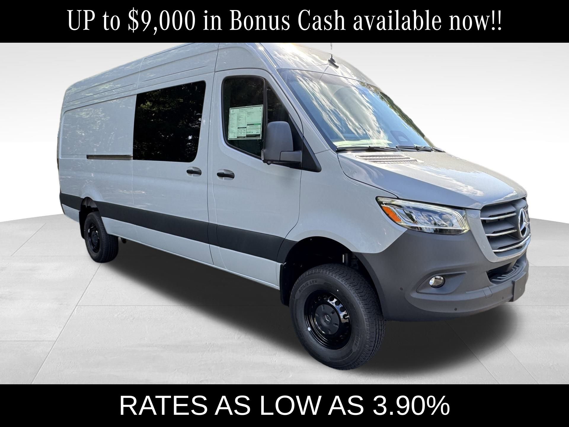 New 2025 Mercedes-Benz Sprinter 2500 image 1