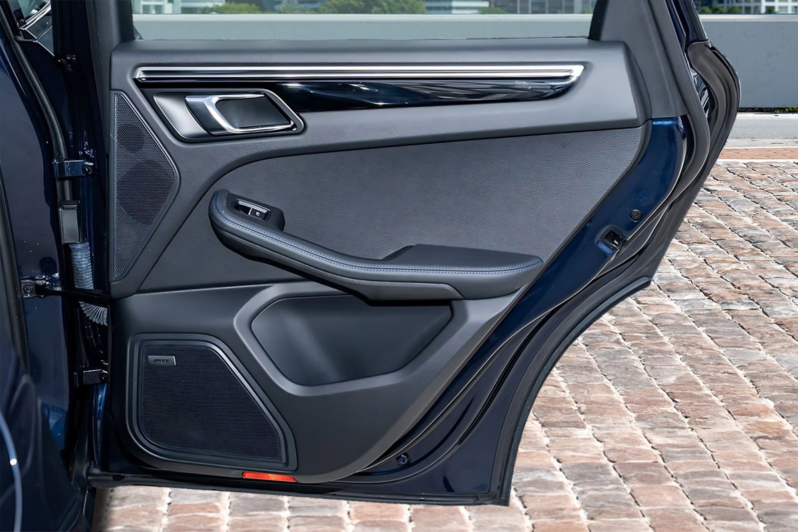 Used 2022 Porsche Macan S image 14