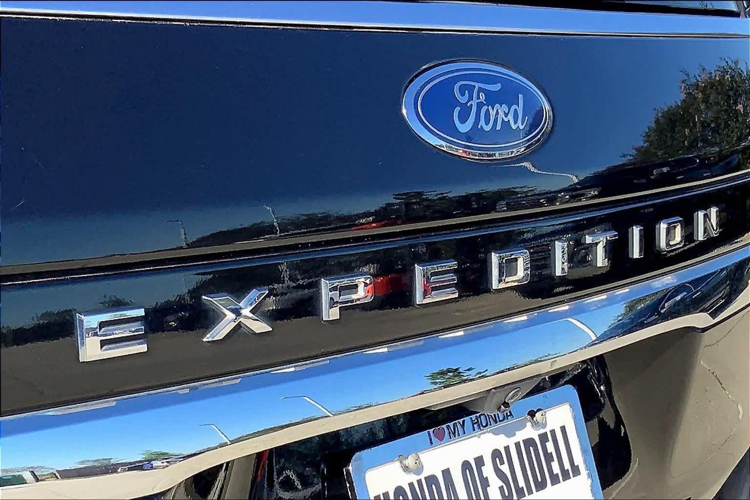Certified 2022 Ford Expedition Limited AWD/4WD image 9