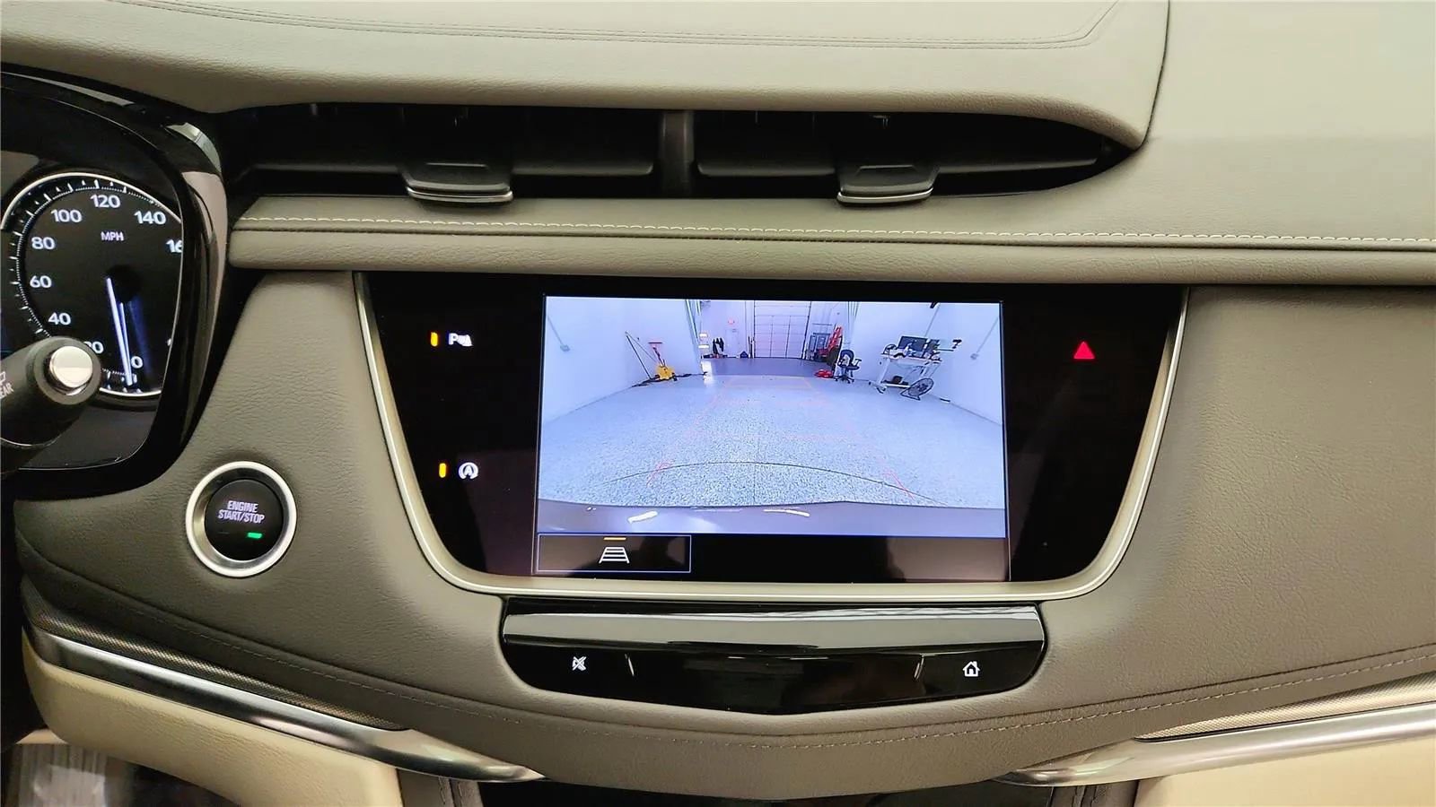 Used 2023 Cadillac XT5 Premium Luxury image 26