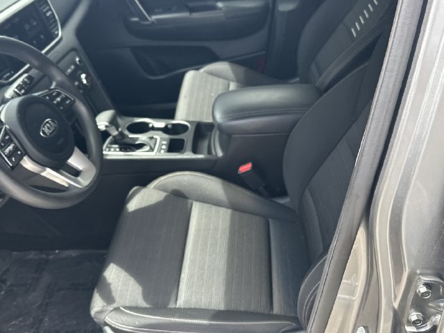 Used 2020 Kia Sportage LX w/ LX Popular Package AWD/4WD image 15