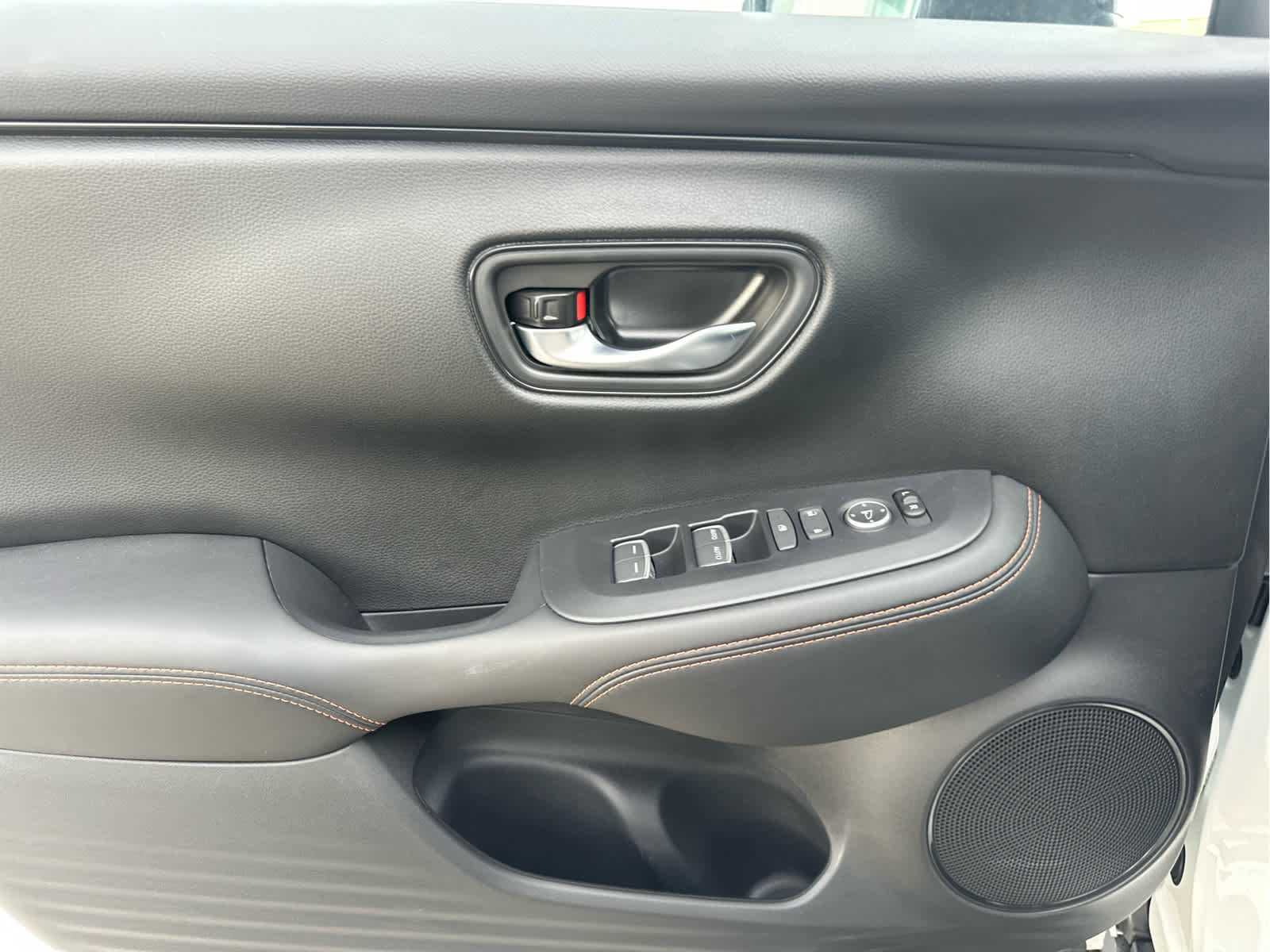 New 2026 Honda HR-V Sport image 25