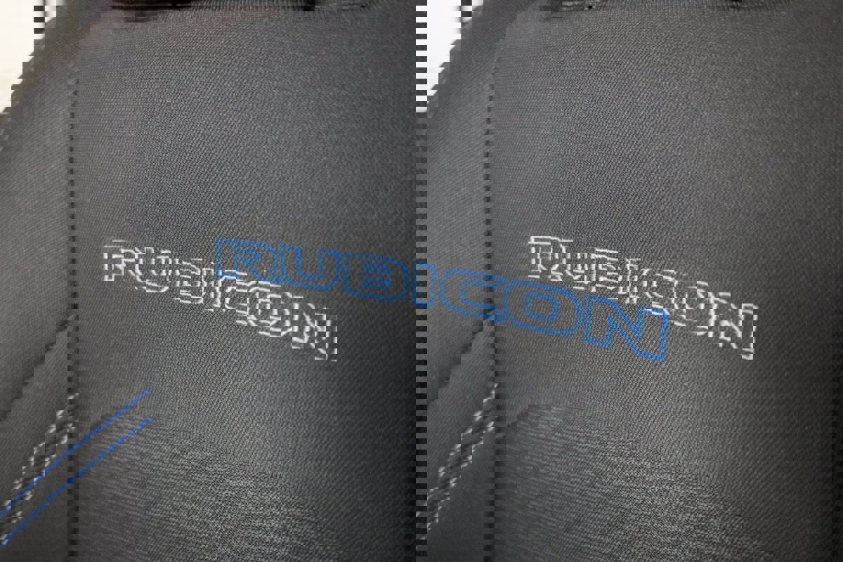 Used 2022 Jeep Wrangler Unlimited Rubicon 4xe w/ Safety Group image 32