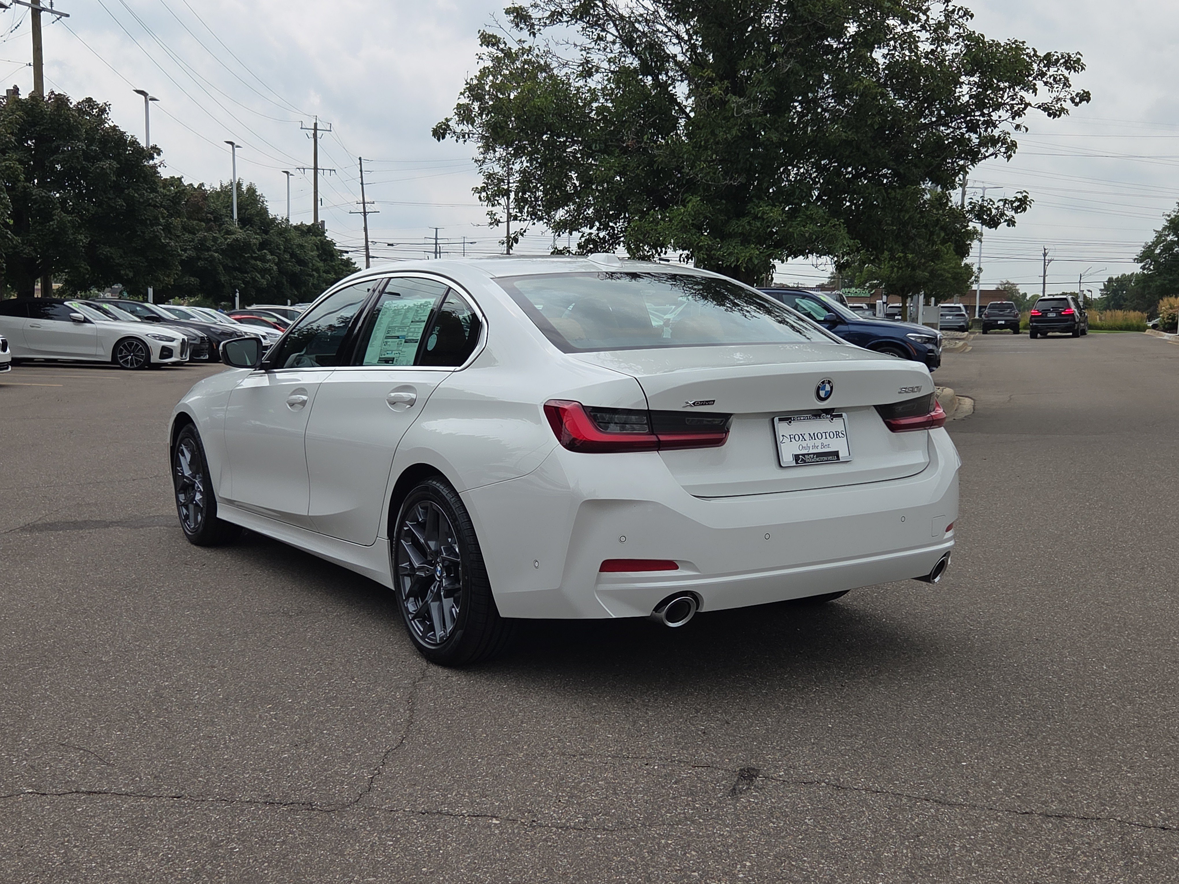 New 2026 BMW 330i xDrive Sedan w/ Premium Package AWD/4WD image 3