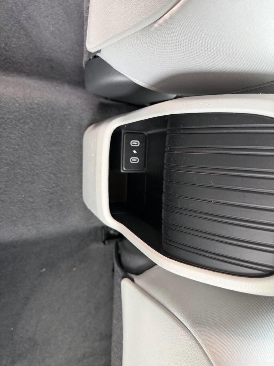 Used 2024 Hyundai Kona SE AWD/4WD image 32