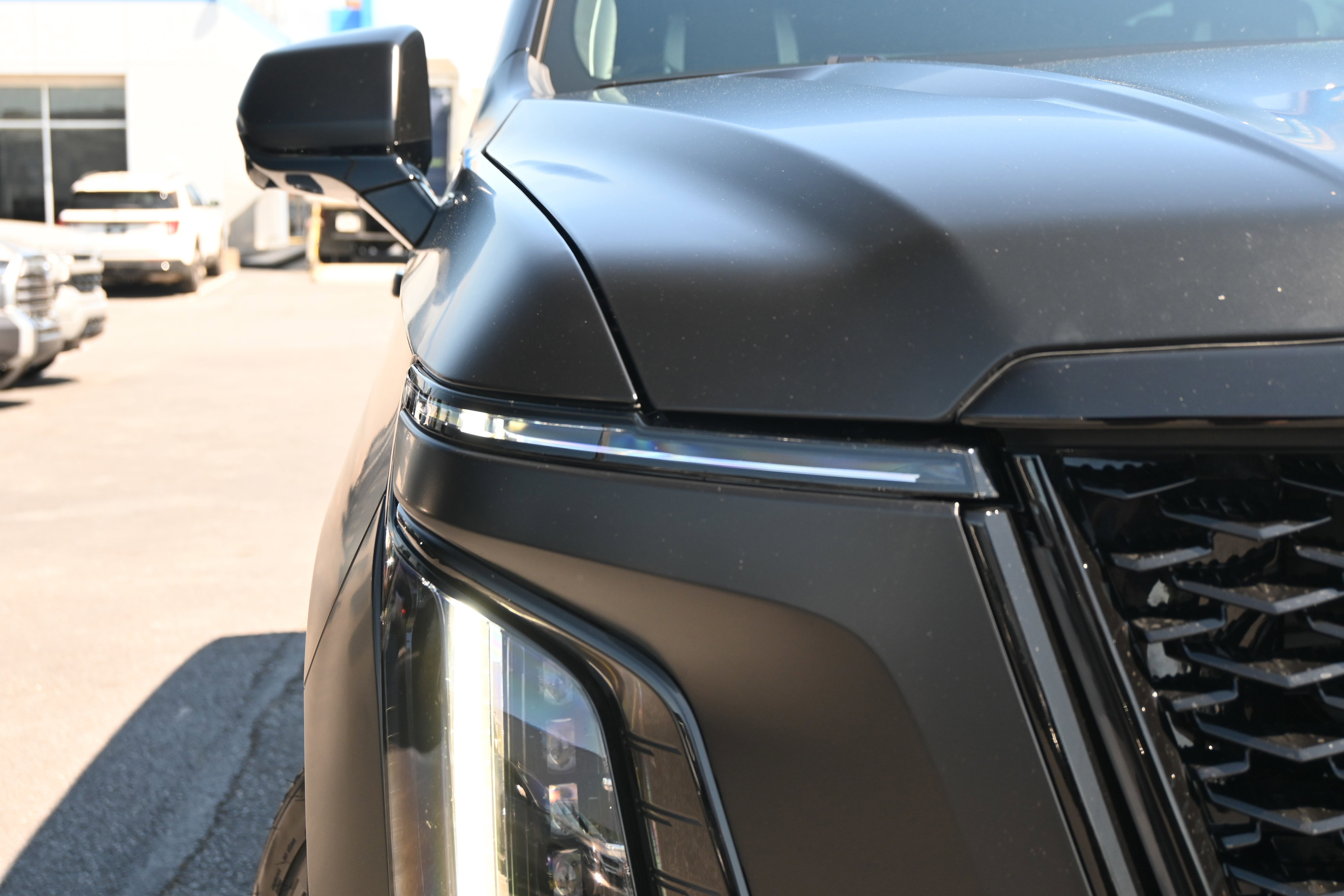 Used 2025 Cadillac Escalade V image 32