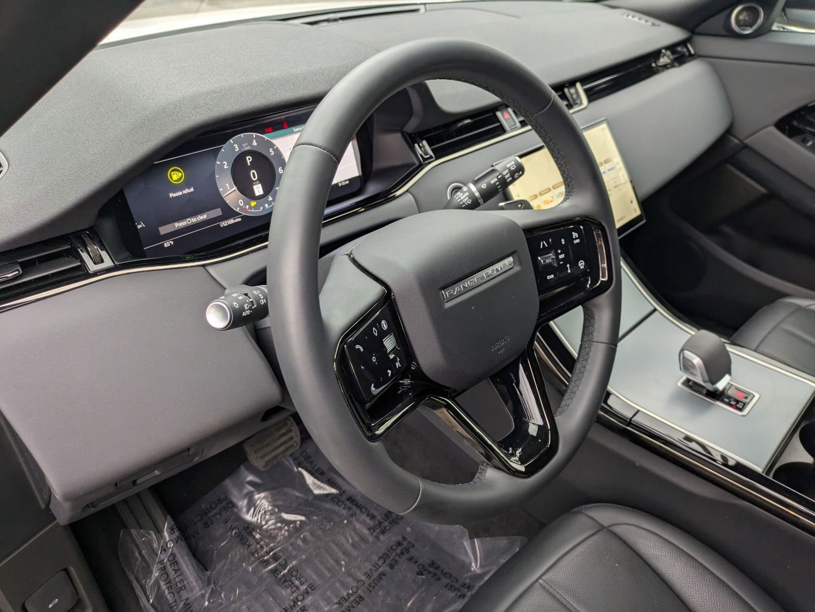 Used 2024 Land Rover Range Rover Evoque S image 16