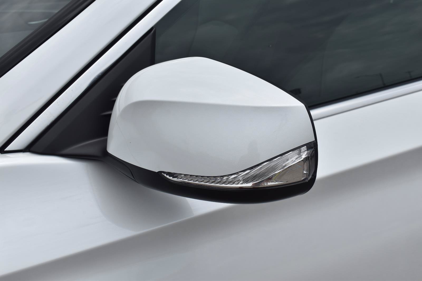 Used 2023 INFINITI QX50 Luxe FWD image 4