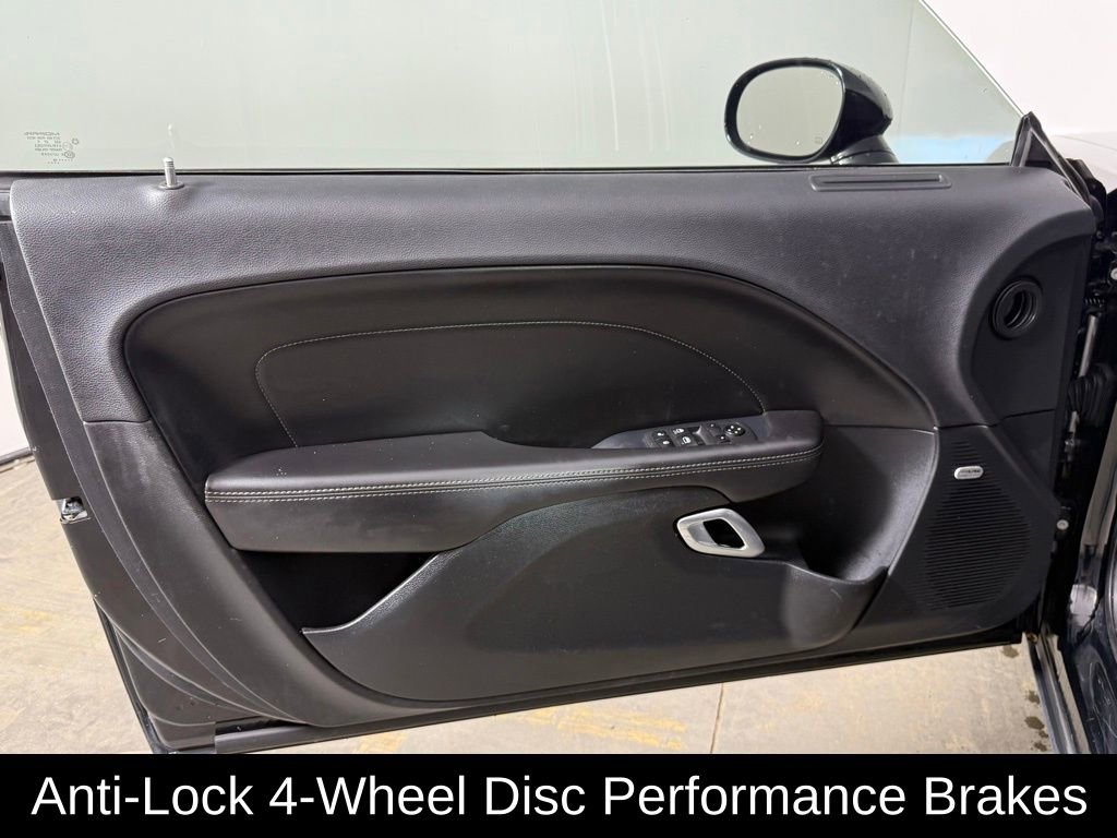 Used 2018 Dodge Challenger SXT Plus image 18