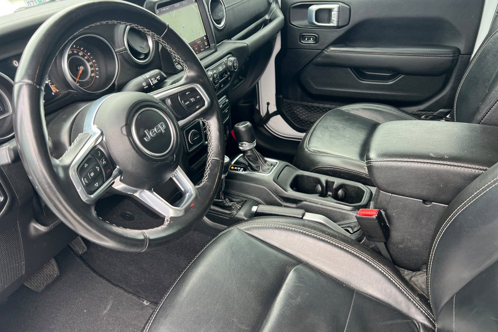 Certified 2021 Jeep Gladiator Overland w/ Popular Equipment Package image 11