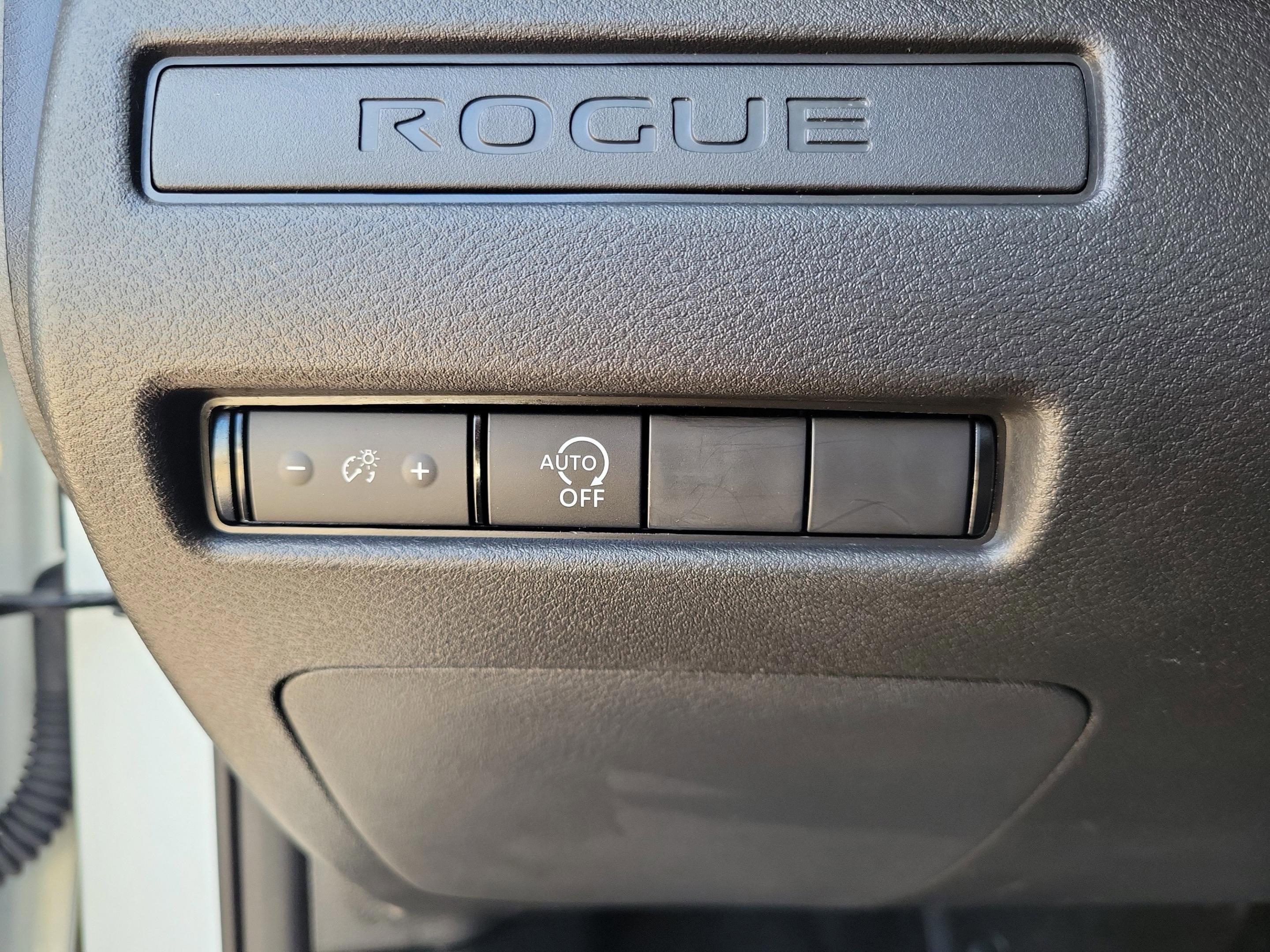 Certified 2024 Nissan Rogue S image 22