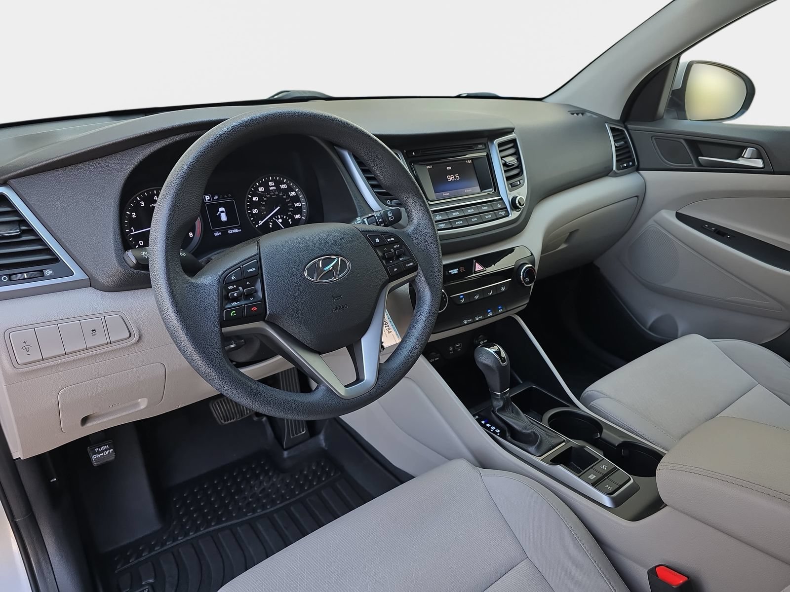 Used 2017 Hyundai Tucson SE w/ SE Popular Package 02 AWD/4WD image 18