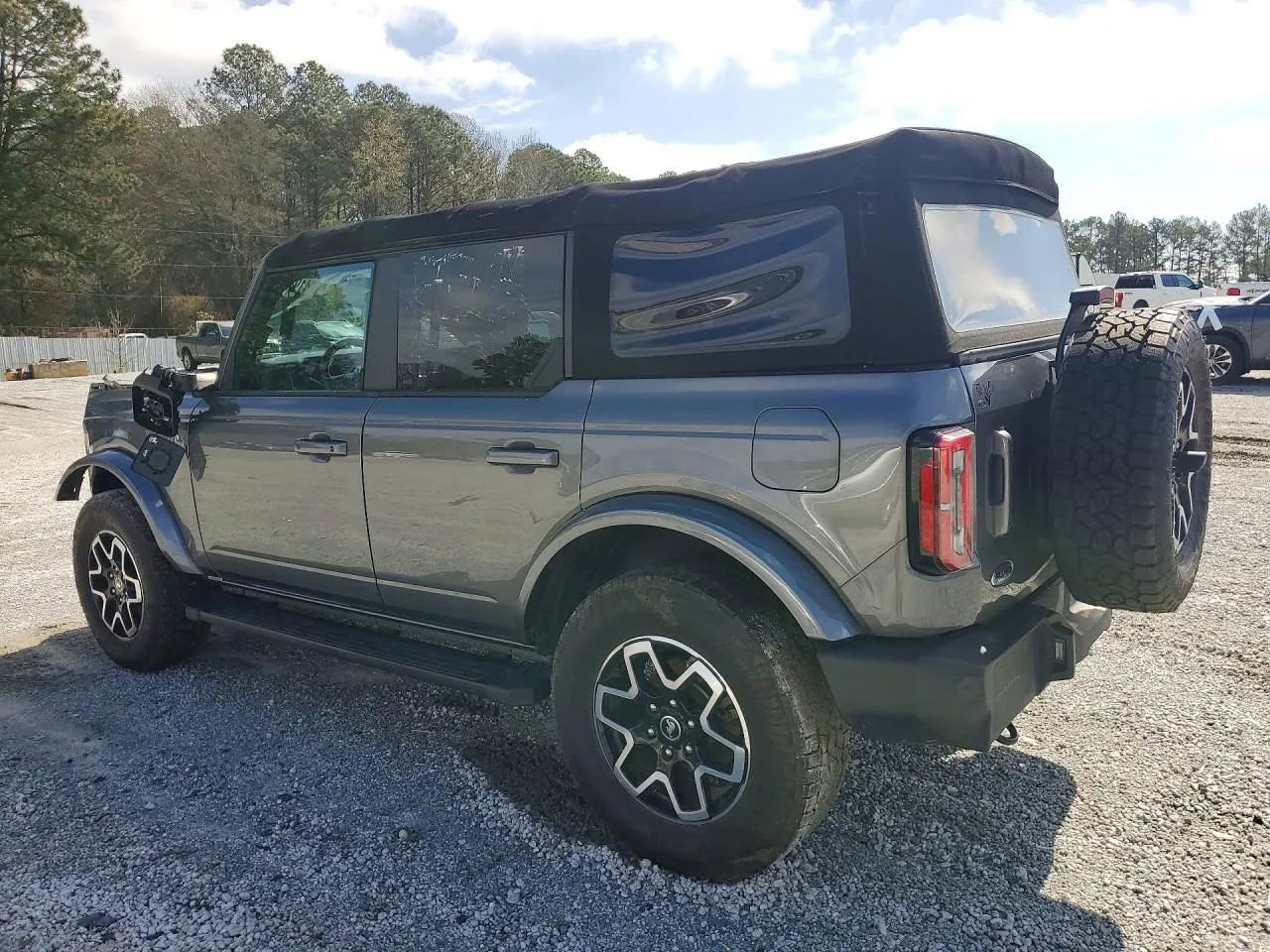 Used 2022 Ford Bronco Outer Banks AWD/4WD image 4