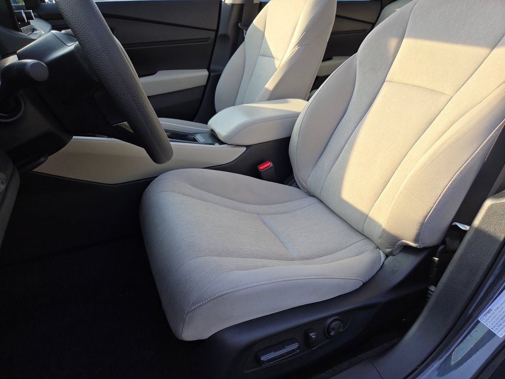 Certified 2024 Honda Accord EX image 28