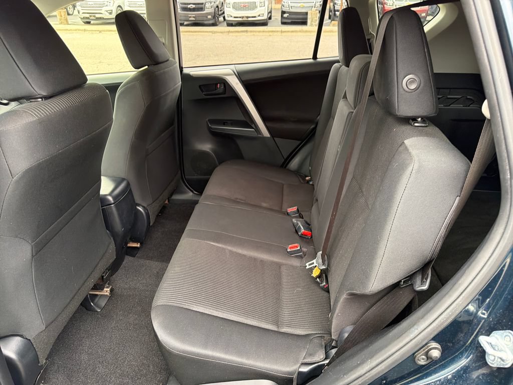 Used 2017 Toyota RAV4 LE w/ All Weather Liner Package AWD/4WD image 32