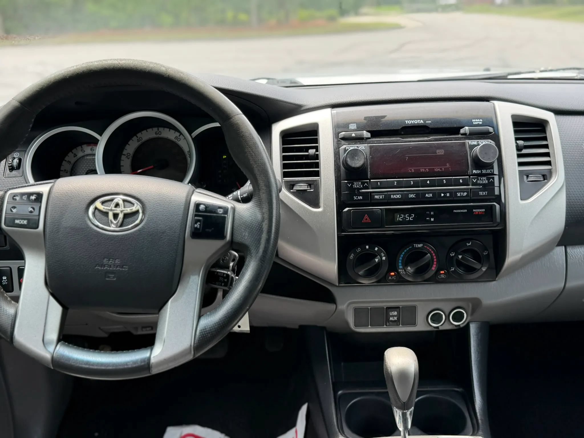 Used 2012 Toyota Tacoma PreRunner w/ SR5 Pkg RWD image 19