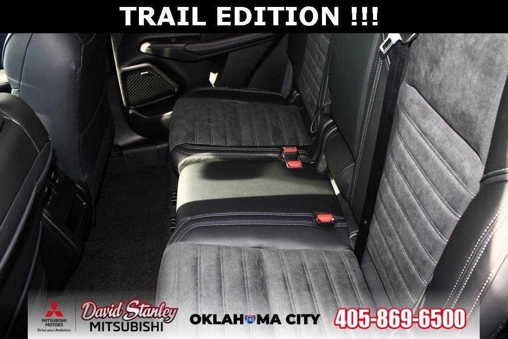 New 2026 Mitsubishi Outlander Trail Edition image 13