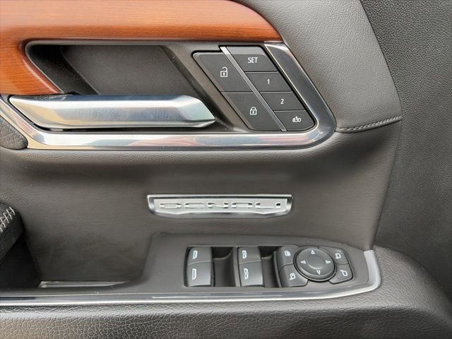 Used 2023 GMC Sierra 1500 Denali w/ Denali Reserve Package image 17