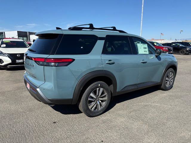 New 2026 Nissan Pathfinder SL image 6