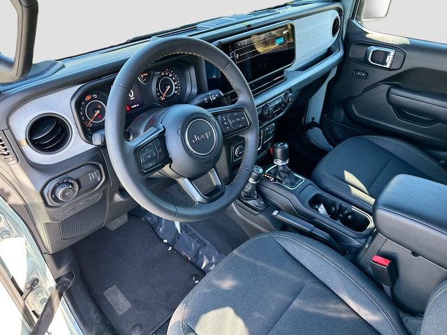 Used 2024 Jeep Wrangler Sport S image 9