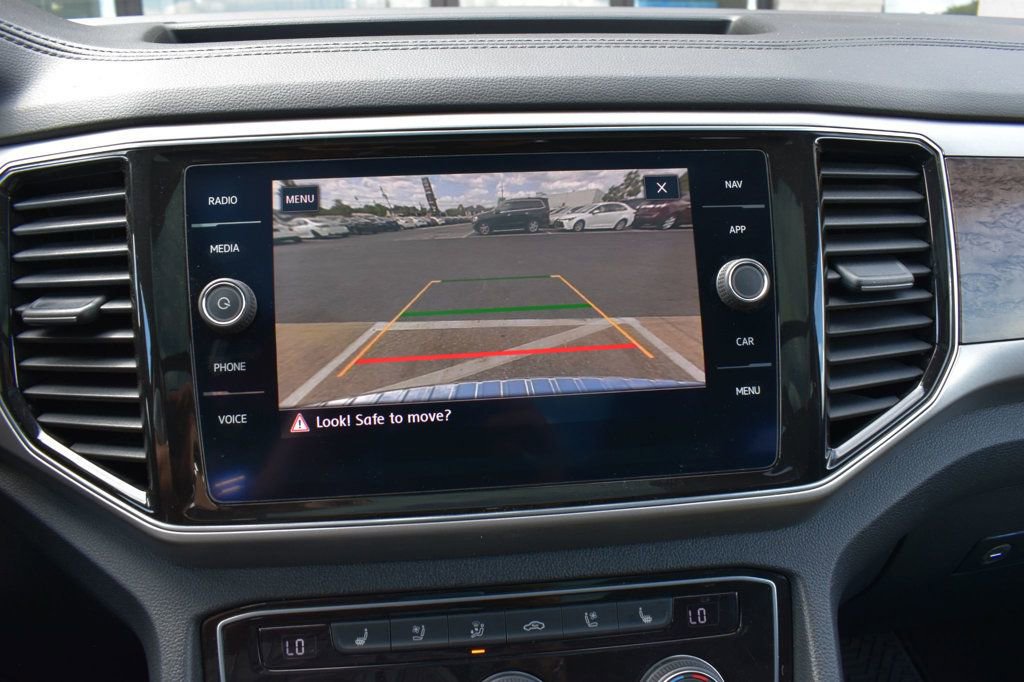 Used 2019 Volkswagen Atlas SEL Premium image 34