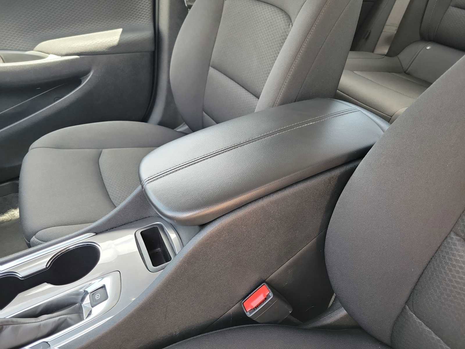 Used 2025 Chevrolet Malibu LT image 20