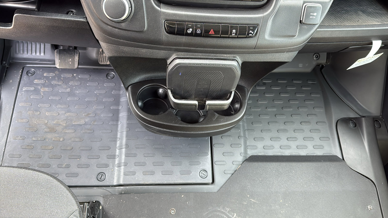 Used 2025 RAM ProMaster 3500 image 23