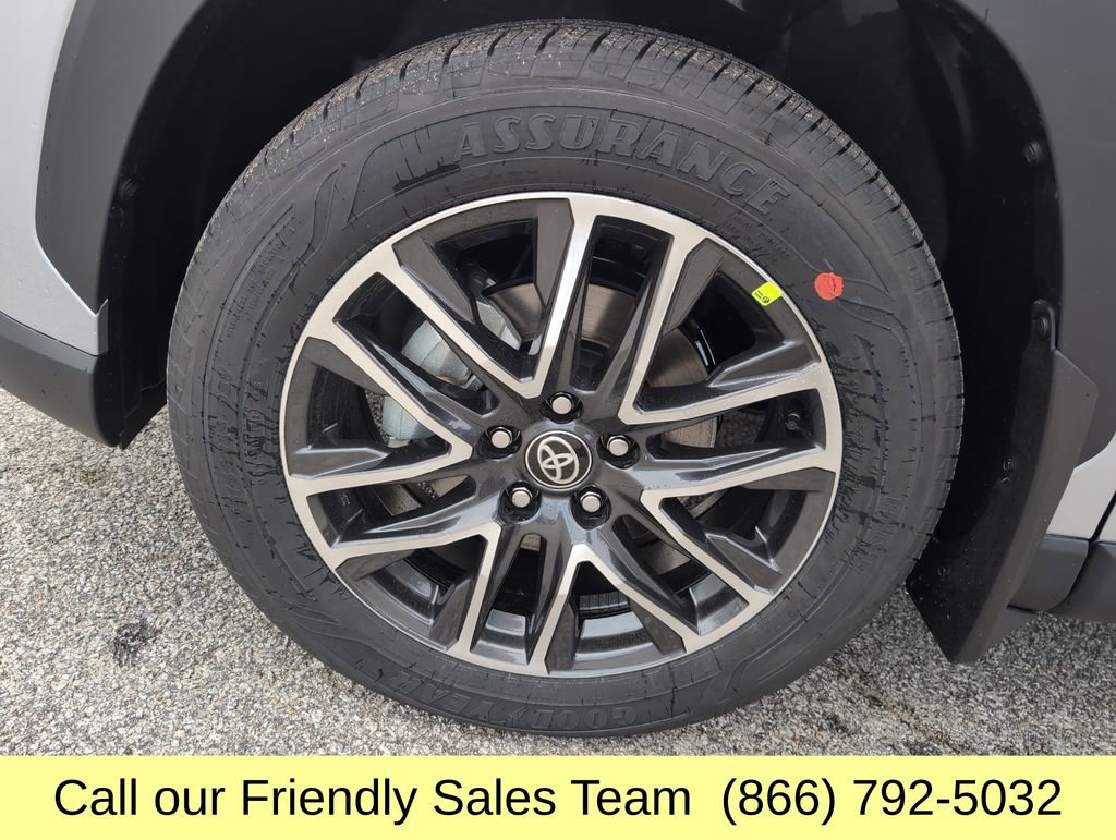 New 2026 Toyota Corolla Cross XLE w/ Convenience Package image 25