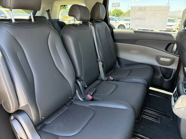 New 2026 Kia Carnival SX FWD image 23