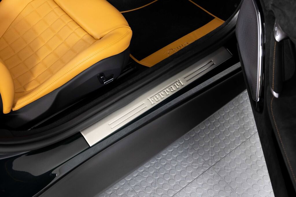 Certified 2025 Ferrari Roma Spider image 54