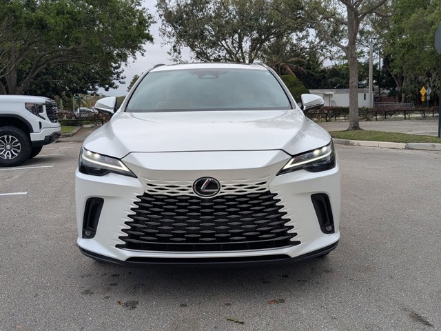 Used 2024 Lexus RX 350 Premium Plus image 2