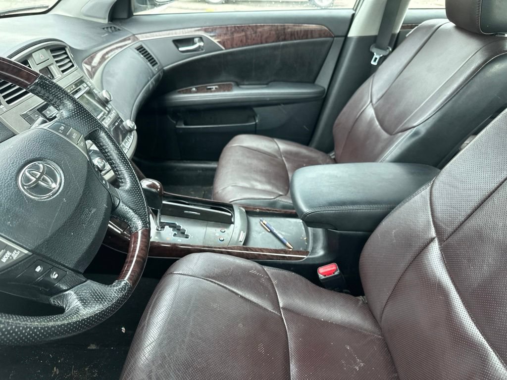 Used 2012 Toyota Avalon Limited FWD image 9