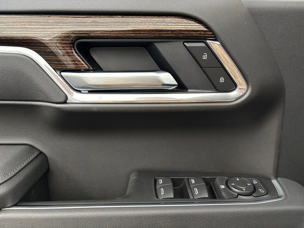 New 2026 GMC Sierra 1500 Elevation w/ Preferred Package image 14