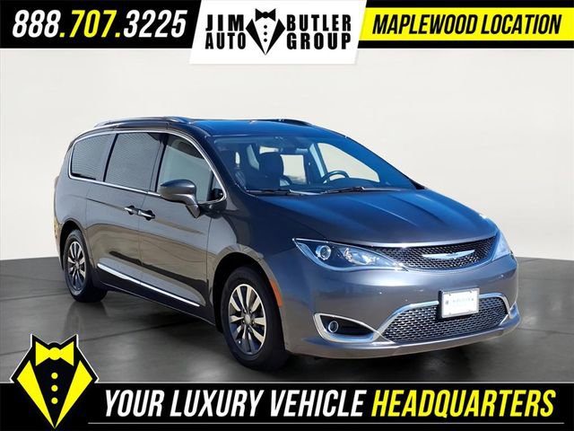Used 2020 Chrysler Pacifica Touring-L Plus image 6