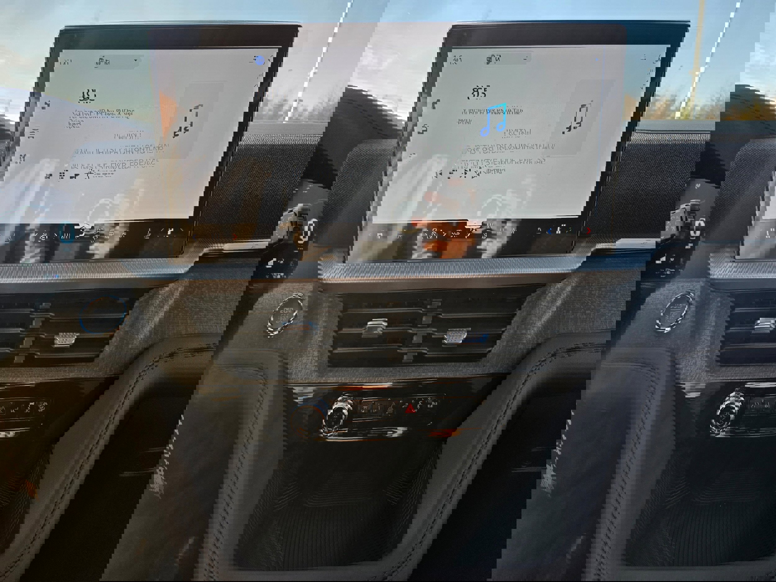 New 2026 Ford Explorer Platinum w/ LUX Leather Package image 13