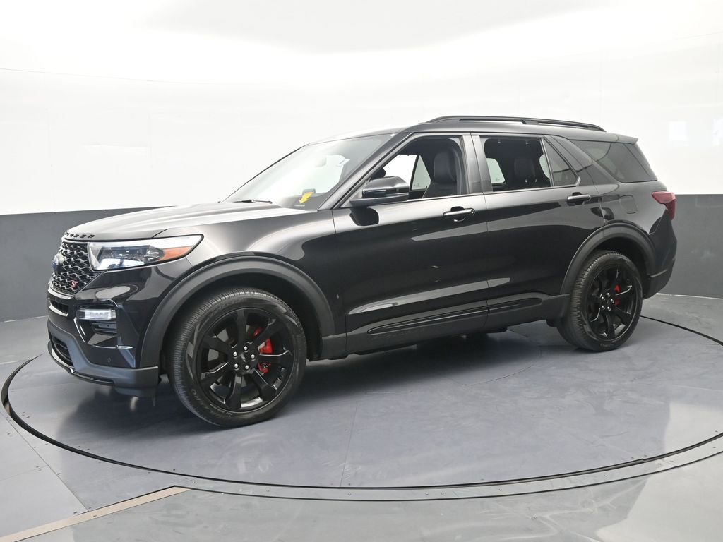 Used 2024 Ford Explorer ST w/ Equipment Group 401A AWD/4WD image 2